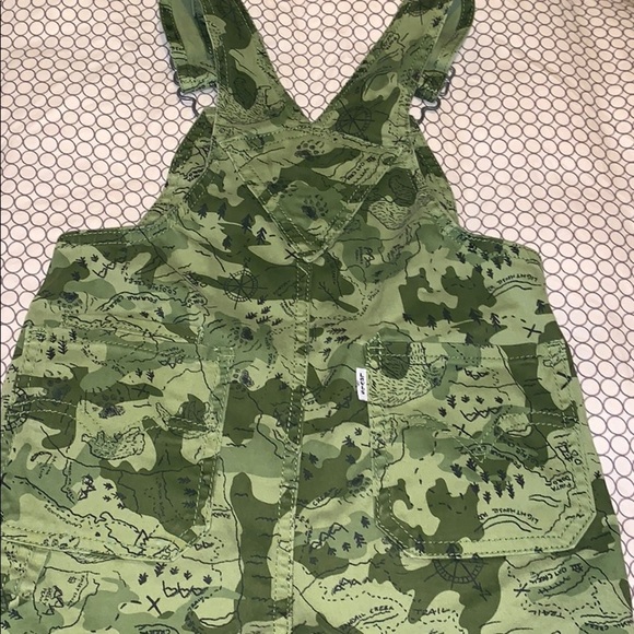 Levi’s Baby  Camo Overall - Picture 7 of 7